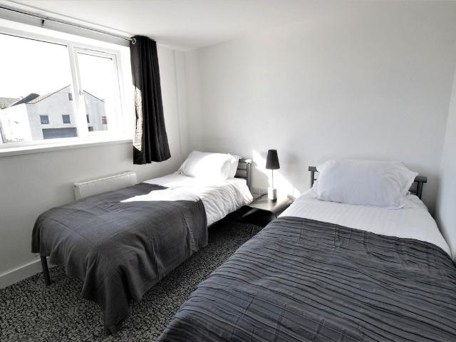 Apartment for rent in Spike Island, Feckenham