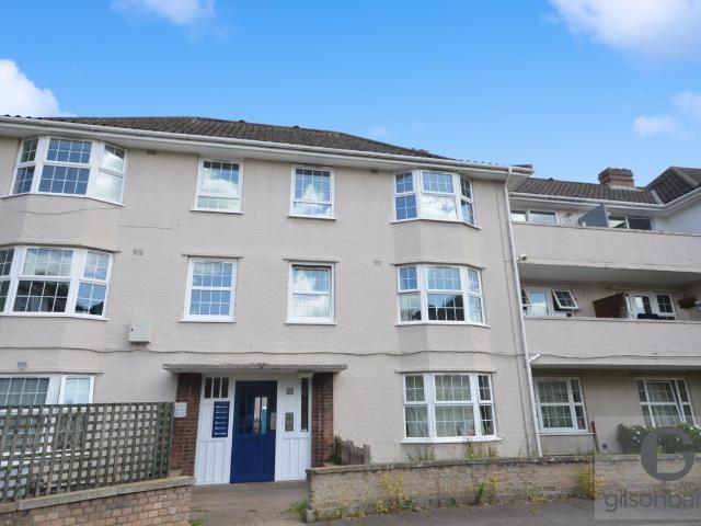 Apartment for rent in Heigham Grove, East Bank
