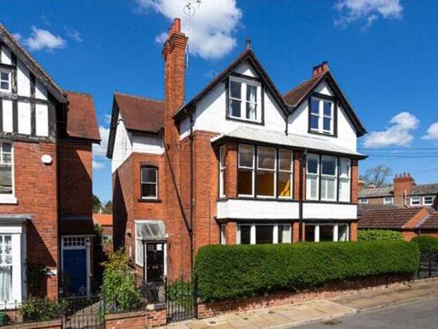 House for sale in High Field, York