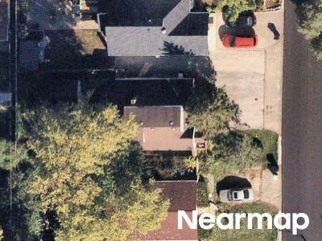House for sale in Round Lake