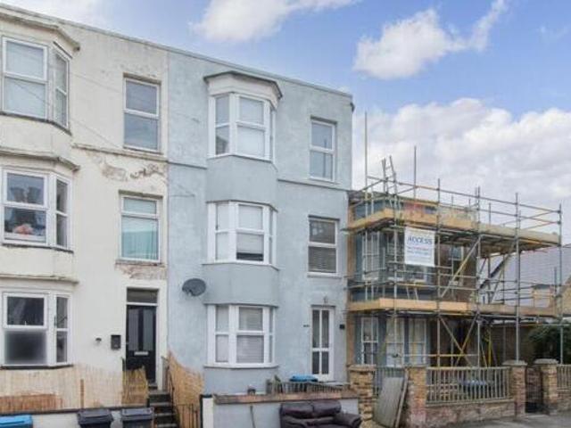 House for sale in Cliftonville West, Acol