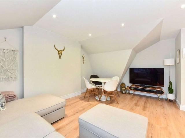 Apartment for rent in Maida Vale, Isle Of Man