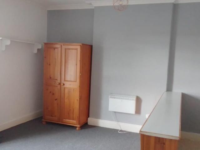 Studio for rent in Tyndall's Park, Feckenham