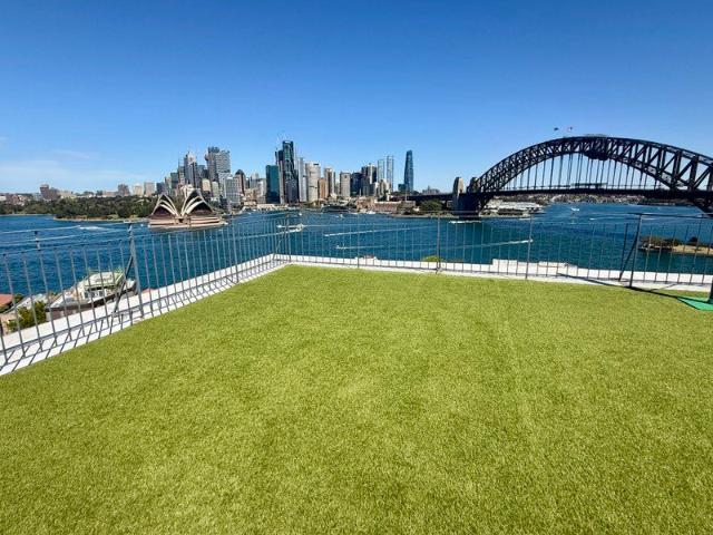 Apartment for rent in Lower North Shore, Sydney