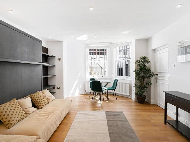 House for rent in Chelsea, Greater London