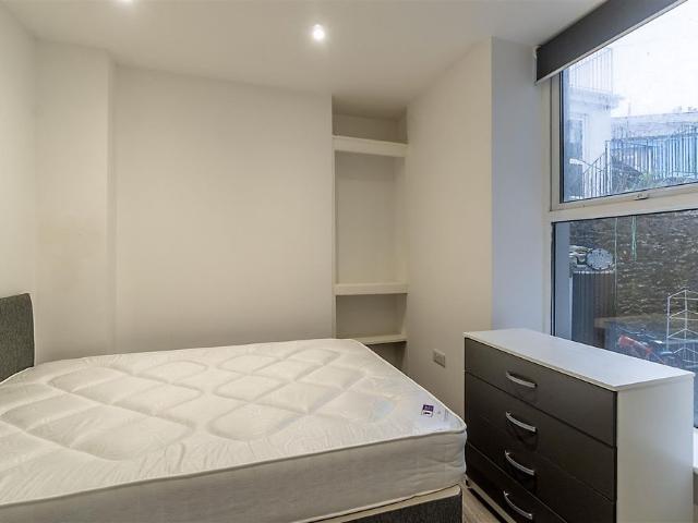 Apartment for rent in Greenbank, Mount Wise