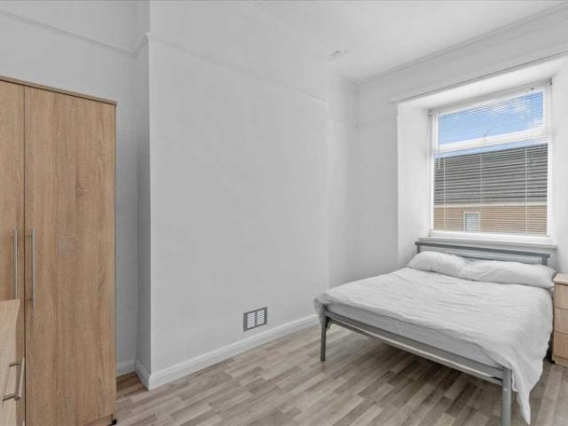 Room for rent in Greenbank, Plymouth