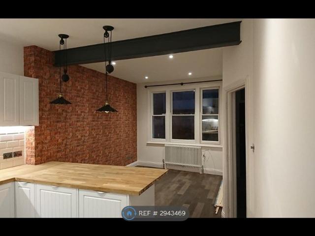 House for rent in London Borough of Lewisham, New Cross