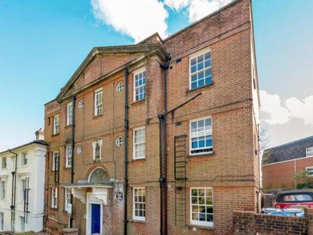 House for sale in Hampshire