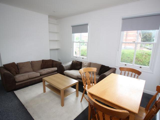 House for rent in Newtown, Exeter