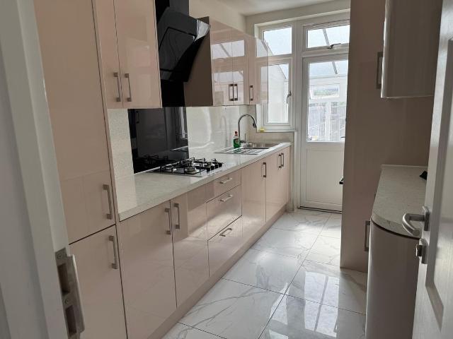 House for rent in Newbury Park, Greater London