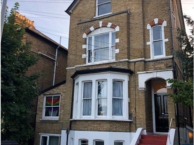Room for rent in Norbiton, Greater London
