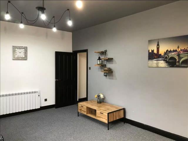 Apartment for rent in Calderstones