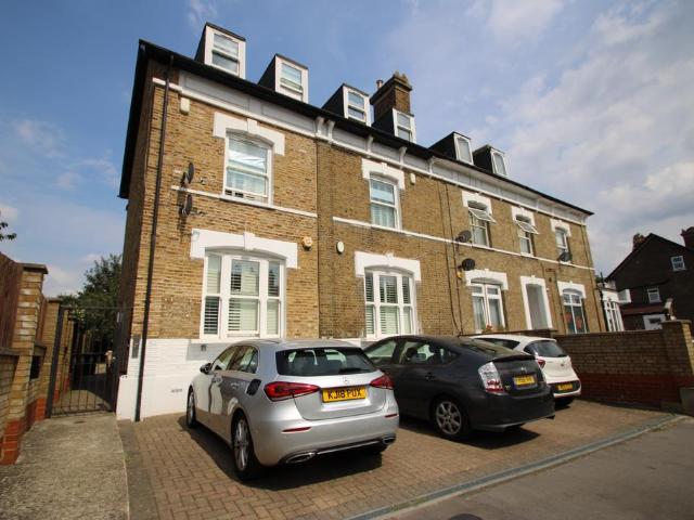 Apartment for rent in London Borough of Croydon, Selhurst