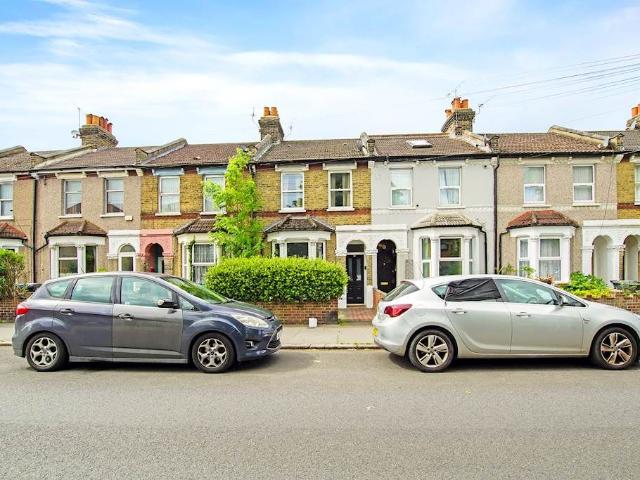 House for rent in London Borough of Croydon, Selhurst