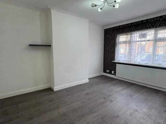 Apartment for rent in Slough