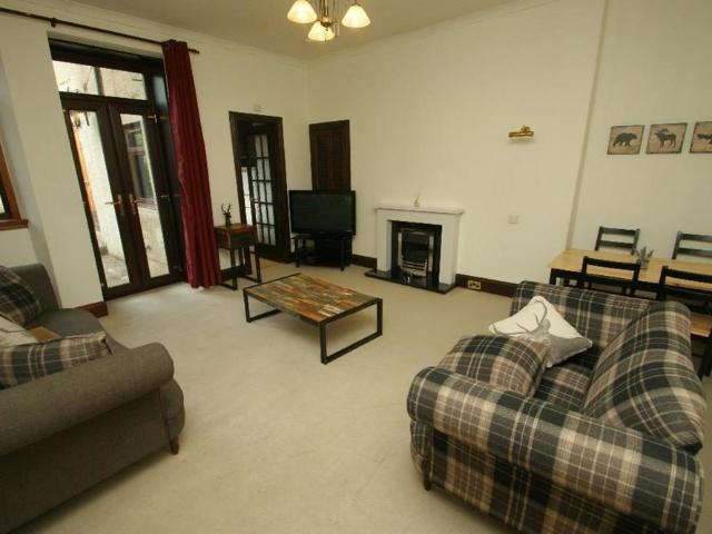Apartment for rent in Woodside, Ballindoch