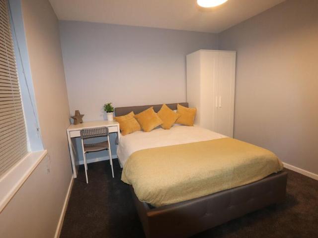 Apartment for rent in Heigham Grove, East Bank