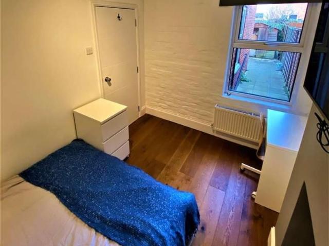 House for rent in Reading West, Reading