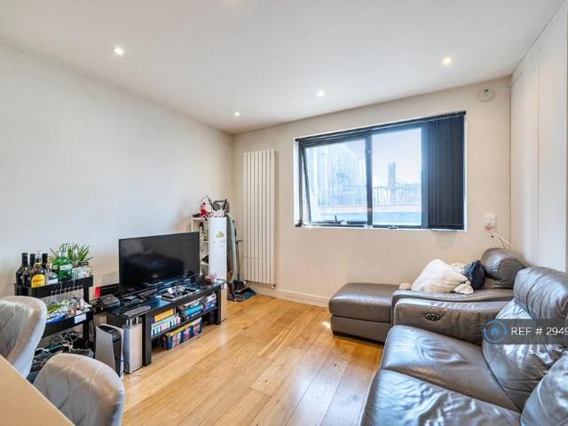 House for rent in Finsbury Park, Greater London