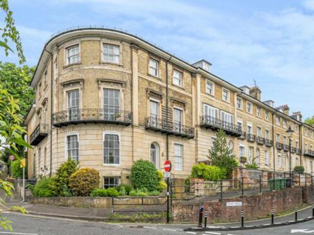 House for sale in Fulflood, Hampshire