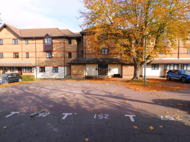 Apartment for rent in New Town, Monks Orchard