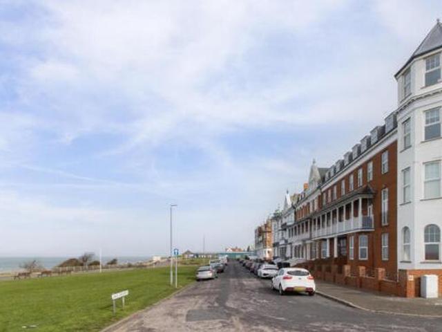 House for sale in Cliftonville West, Acol