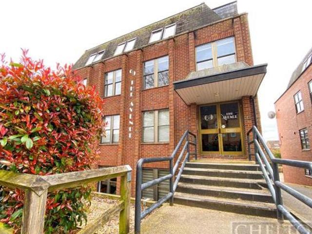 House for sale in Northampton, Northamptonshire
