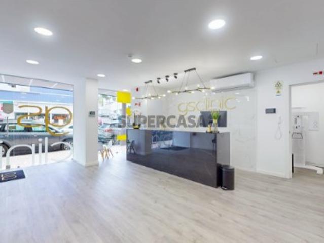 Armazém venda em Cova da Piedade, Almada