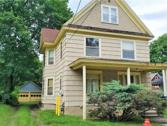 House for sale in Cortland