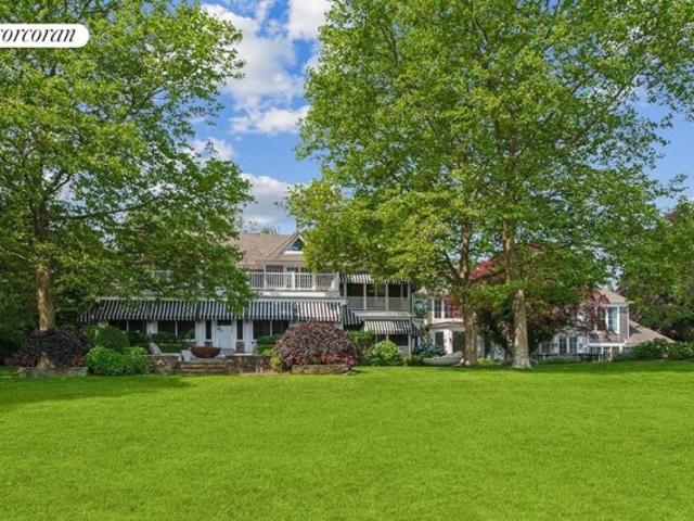 House for sale in Shelter Island