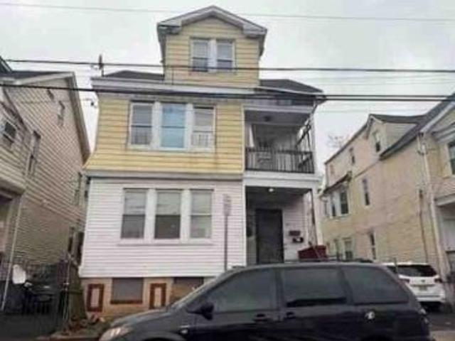 House for sale in Newark, New Jersey