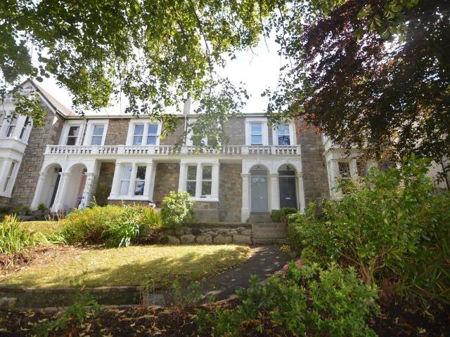 Apartment for rent in Mount Ambrose, Cornwall