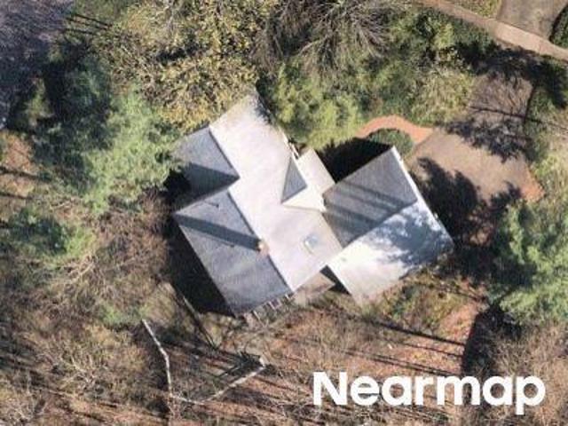 House for sale in Erie