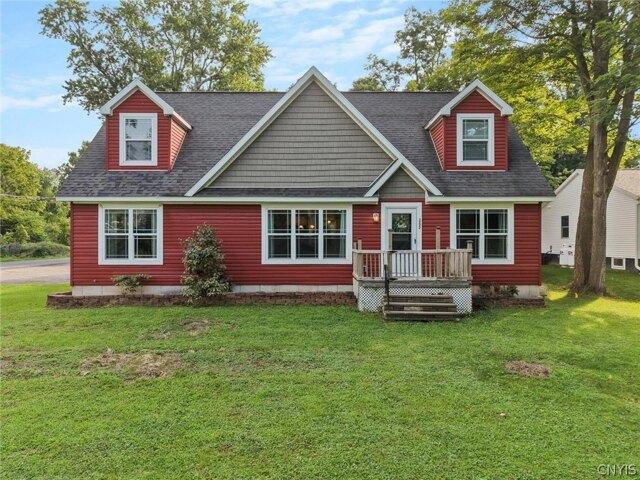 House for sale in Oneida, New York