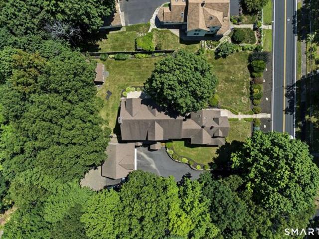 House for sale in North Haven, Connecticut