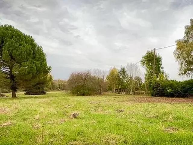 Terrain vente à France métropolitaine, Clion