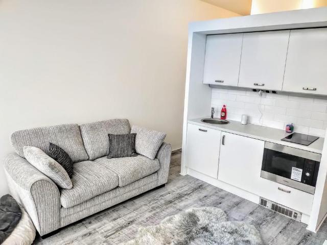 Apartment for rent in Ordsall, Salford
