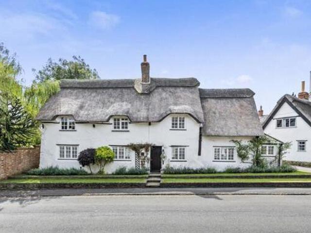 House for sale in Stanford On Avon, Leicestershire