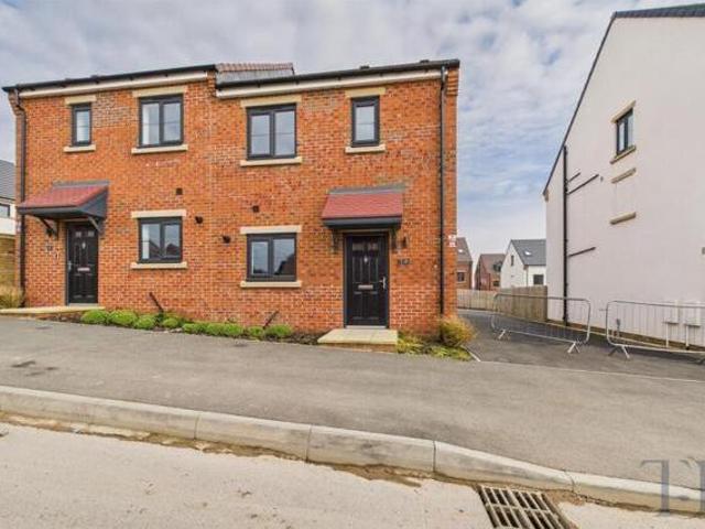 House for sale in Potters Corner, East Midlands