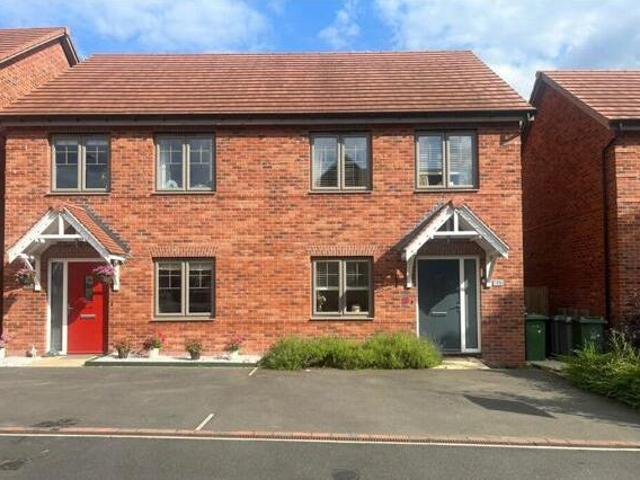 House for sale in Potters Corner, East Midlands