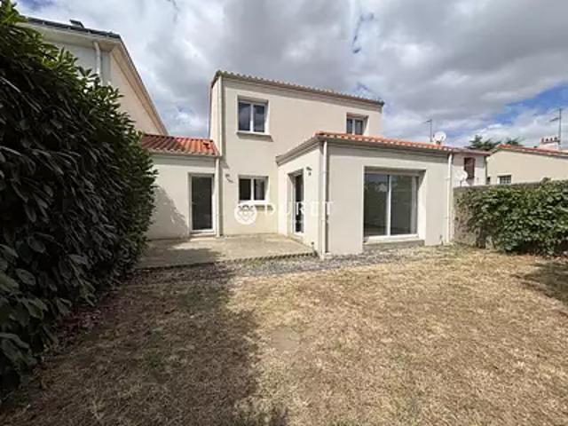 Maison vente à Nantes, Clisson