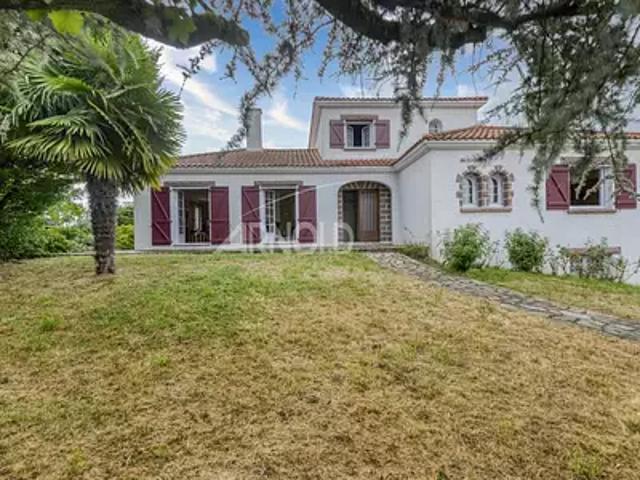 Maison vente à Nantes, Clisson