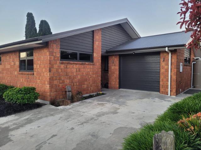 House for rent in Clive, Hastings District