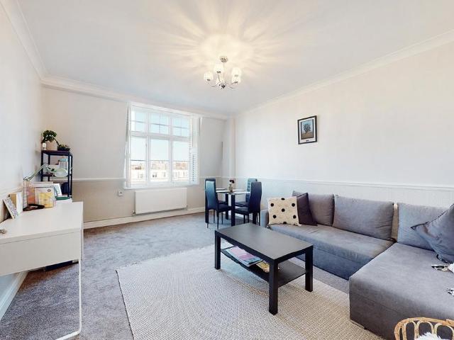 House for rent in St. John's Wood, Greater London