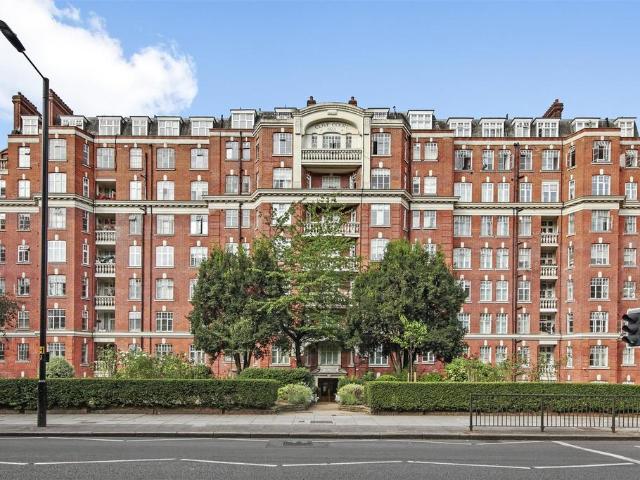 Apartment for rent in St. John's Wood, Greater London