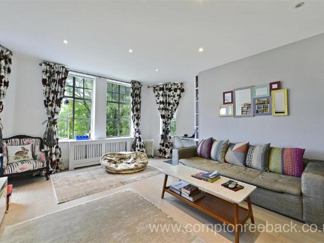 Apartment for rent in St. John's Wood, Greater London