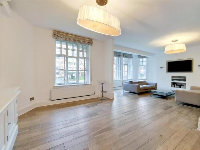House for rent in St. John's Wood, Greater London