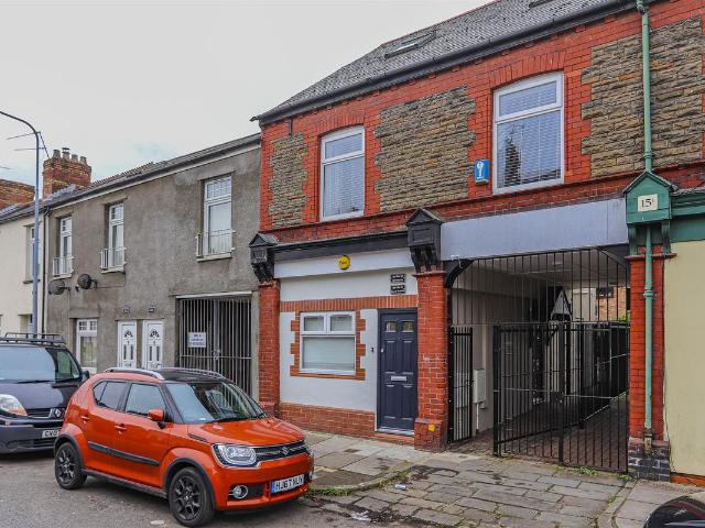 Apartment for rent in Falcon Lodge, Wales