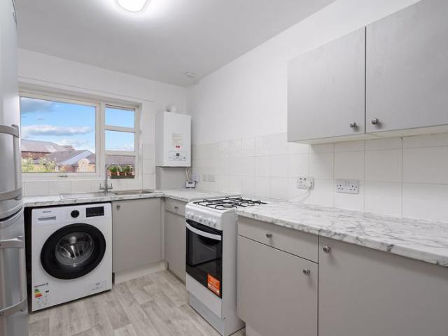 Apartment for rent in The Haulgh, Lee Bank